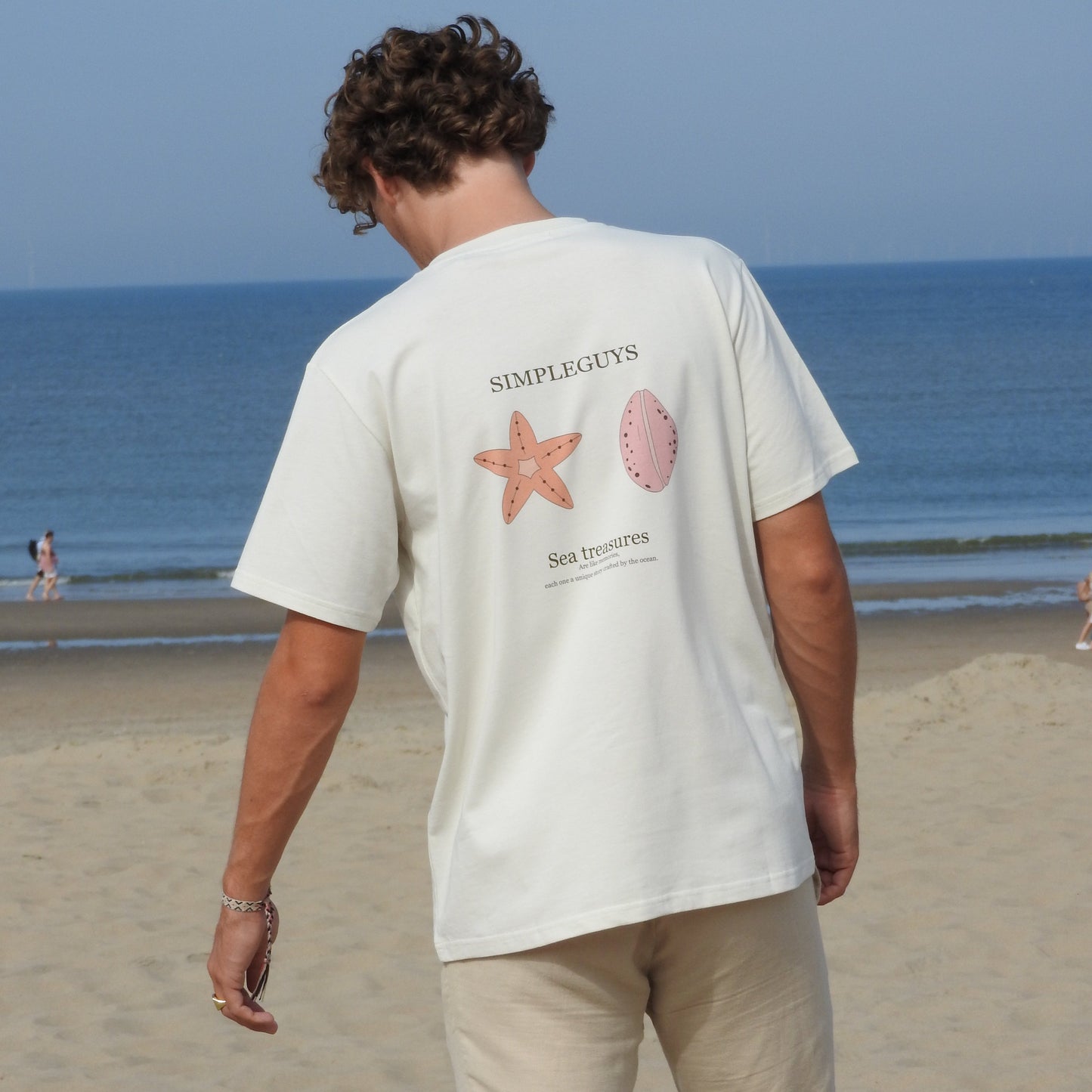 Sea Treasures Tee Vintage White